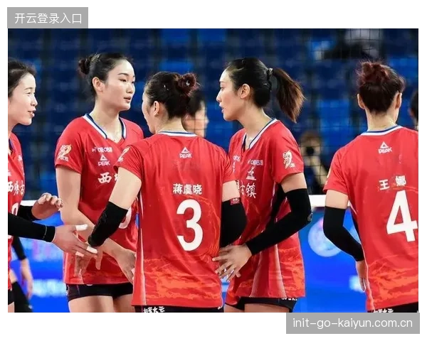 辽宁女排加练再升级，全方位强化防守体系，助力冲击巅峰